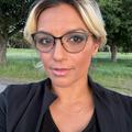 Shauna J.