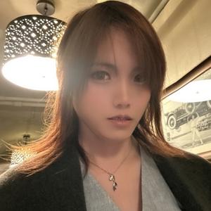 Clara W