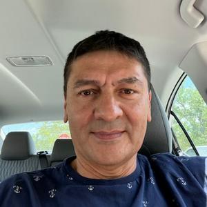 Carlos