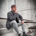 György