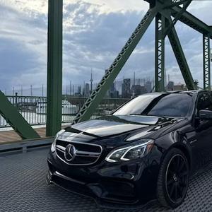 Royalty Rentals