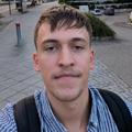 Lukas S.