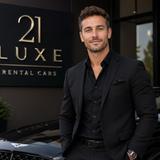 21 Luxe Jax
