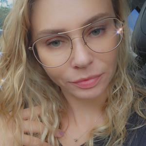 Nicole