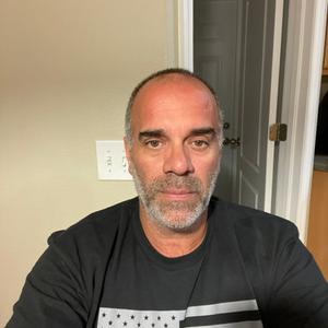 luis