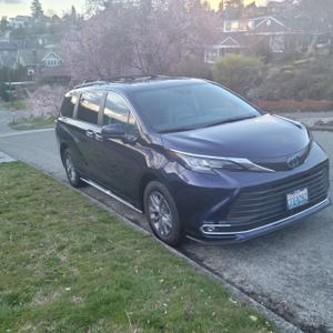 Mui's Rental