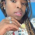 Diamond T.
