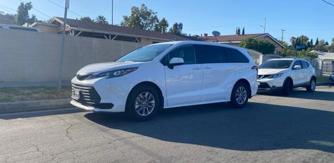 Toyota Sienna 2026