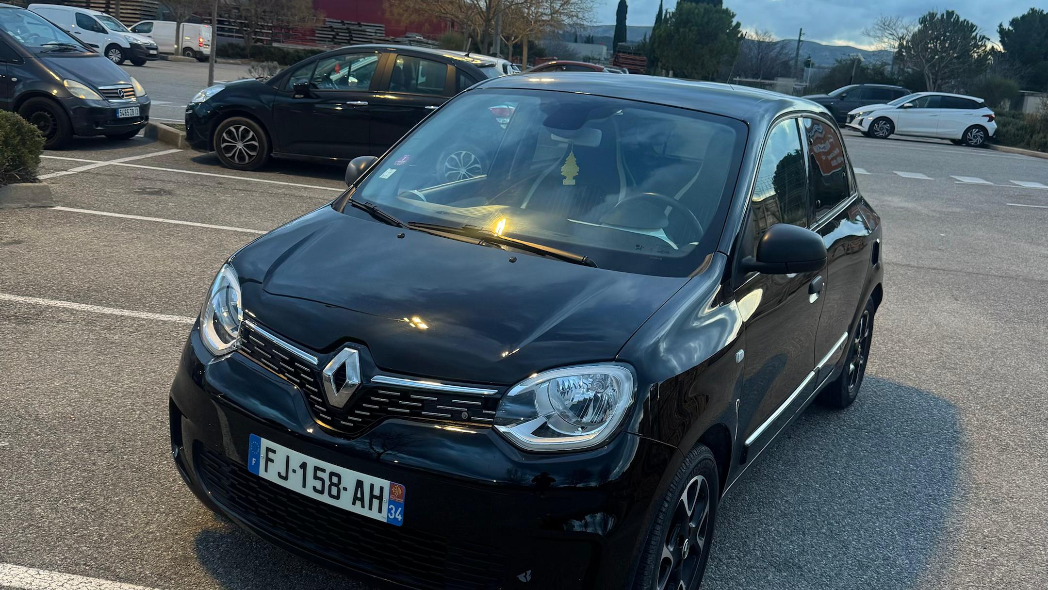 Renault TWINGO III 2019 à Marseille