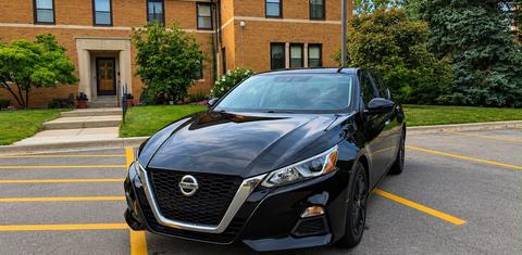 Nissan Altima 2020