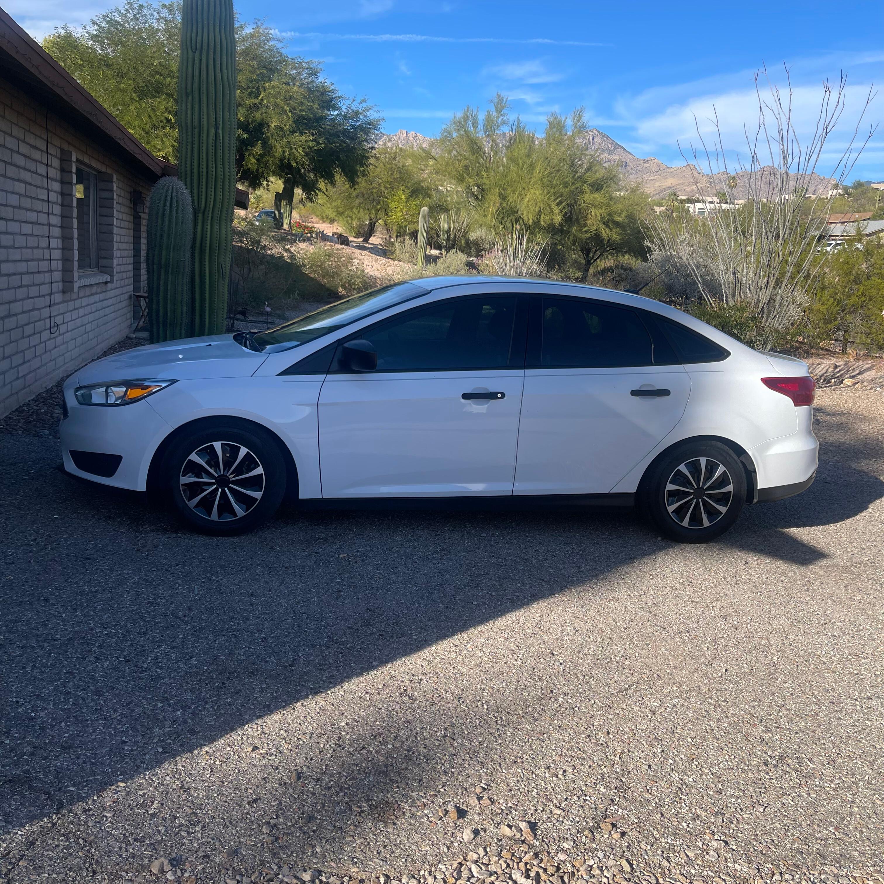 Ford Focus 2015 in Tucson, AZ