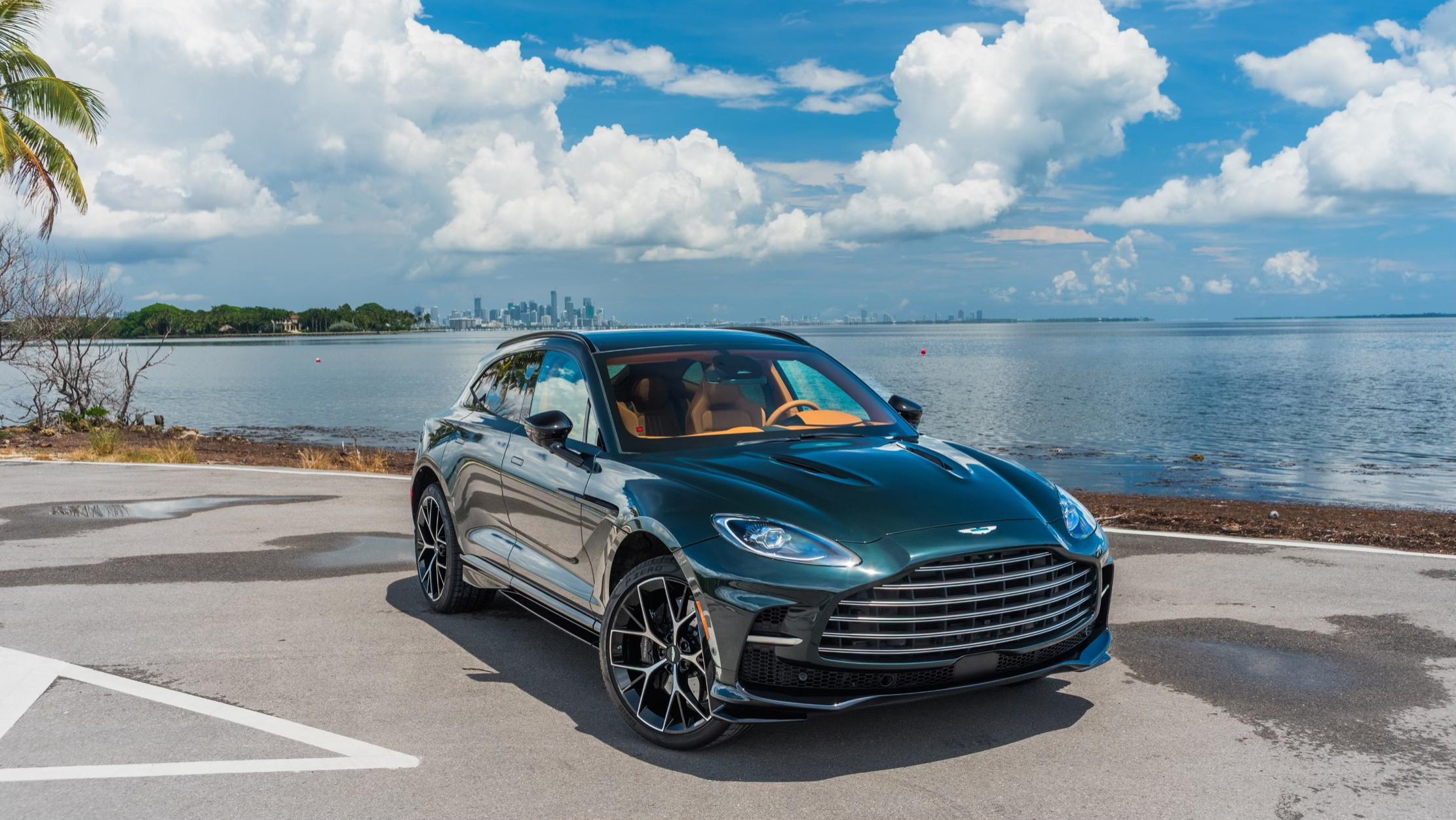 Aston Martin DBX 2026 in Palmetto Bay, FL