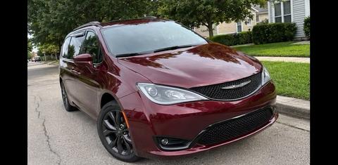 Chrysler Pacifica 2018