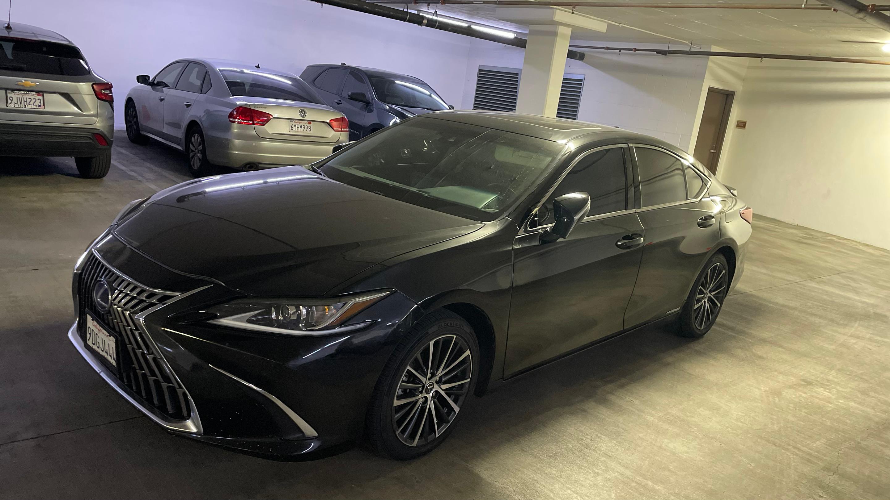Lexus ES 2022 in 