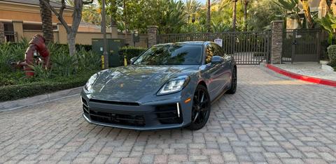Porsche Panamera 2025