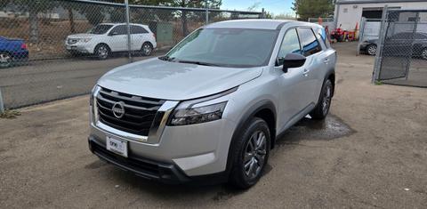 Nissan Pathfinder 2024