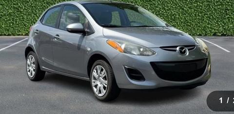 Mazda Mazda2 2013