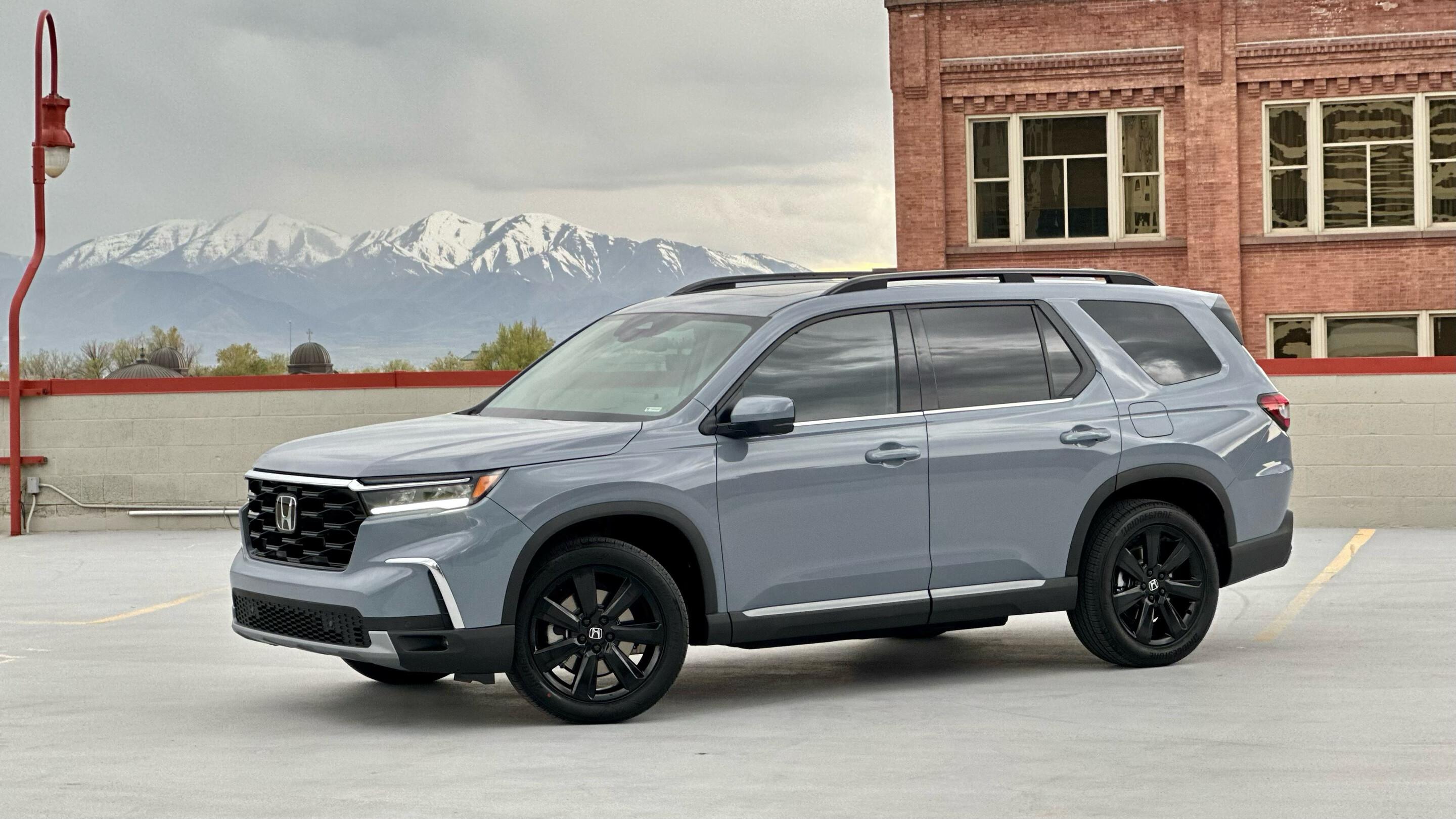 Honda Pilot 2025 in West Jordan, UT