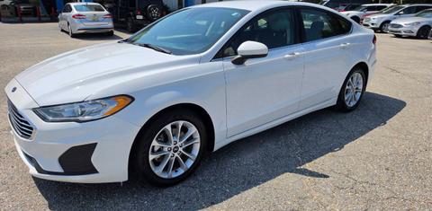 Ford Fusion Hybrid 2020
