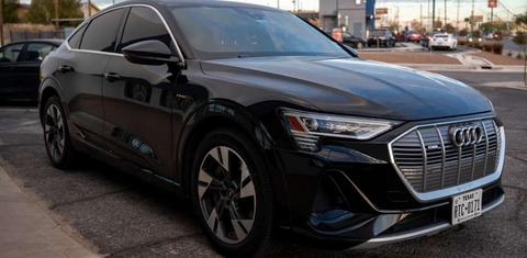 Audi e-tron 2022