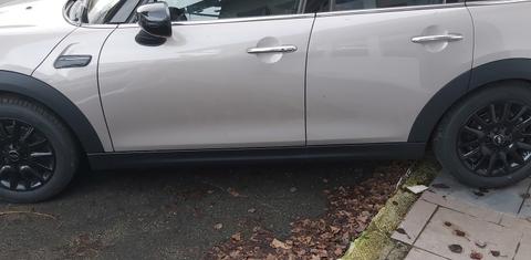 MINI HATCH 5 PORTES 2023