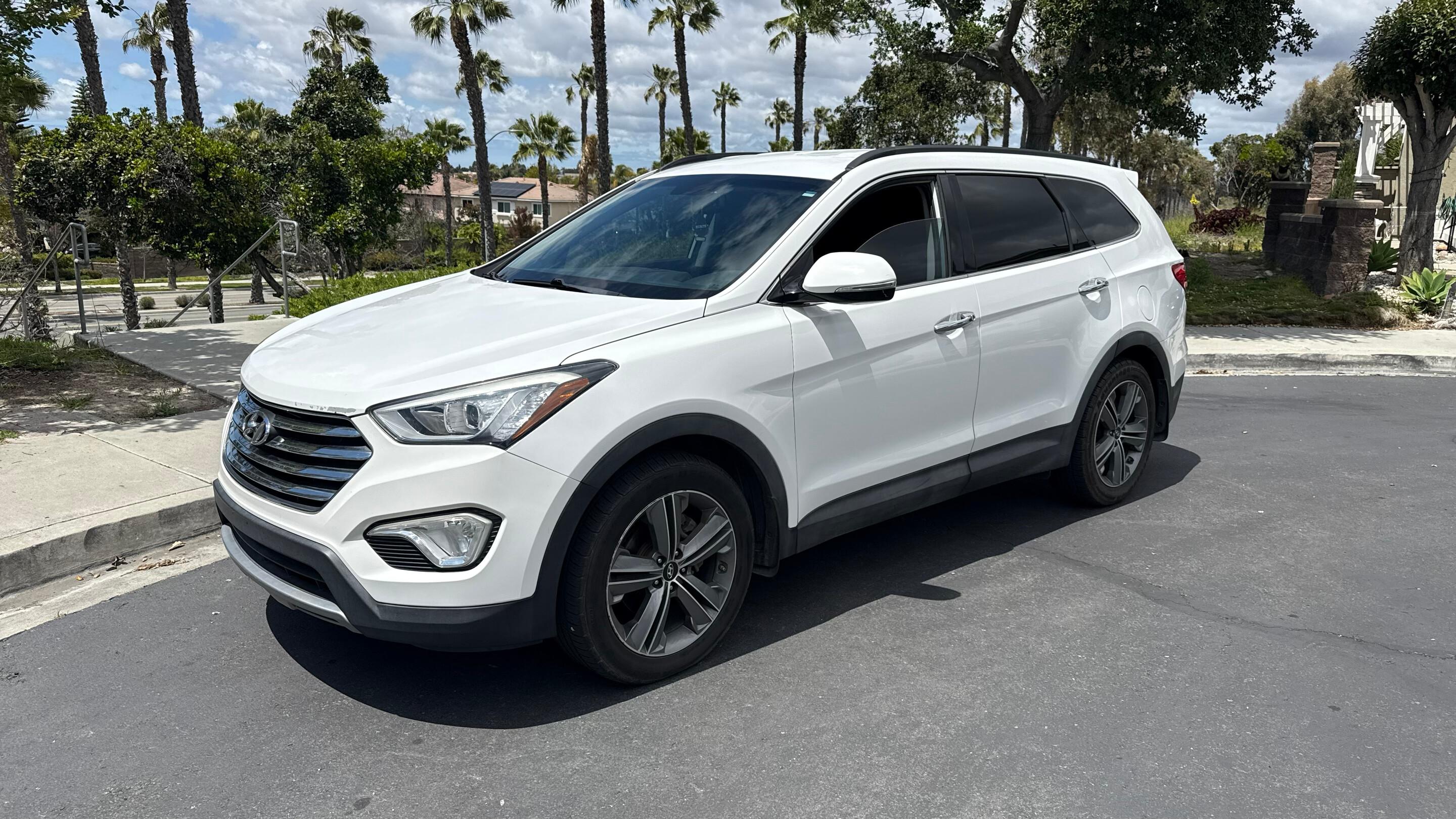 Hyundai Santa Fe 2015 in 