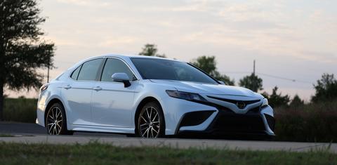 Toyota Camry 2024
