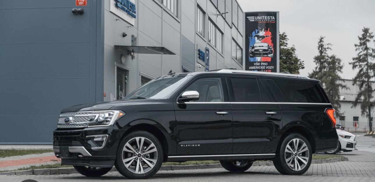 Ford Expedition 2021 à 