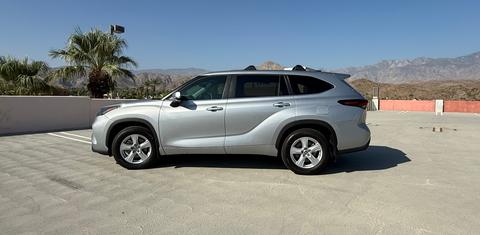 Toyota Highlander 2025