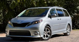 Toyota Sienna 2013 — Car rental alternative in Springville, UT