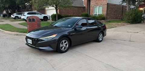 Hyundai Elantra 2021