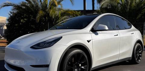 Tesla Model Y 2020