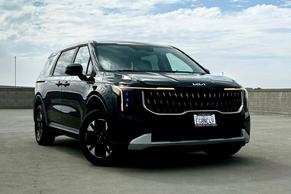 Kia Carnival Hybrid 2026 in Los Angeles