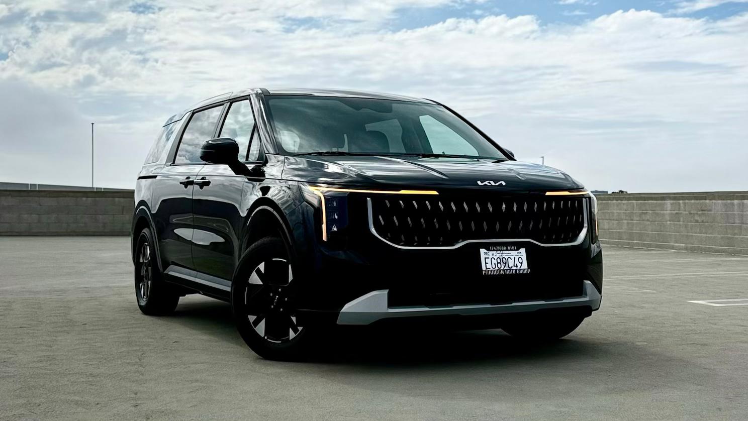 Kia Carnival Hybrid 2026 in Los Angeles, CA
