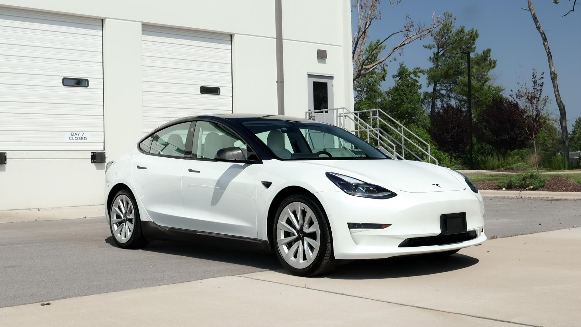 Tesla Model 3 2021 in Clayton, NC