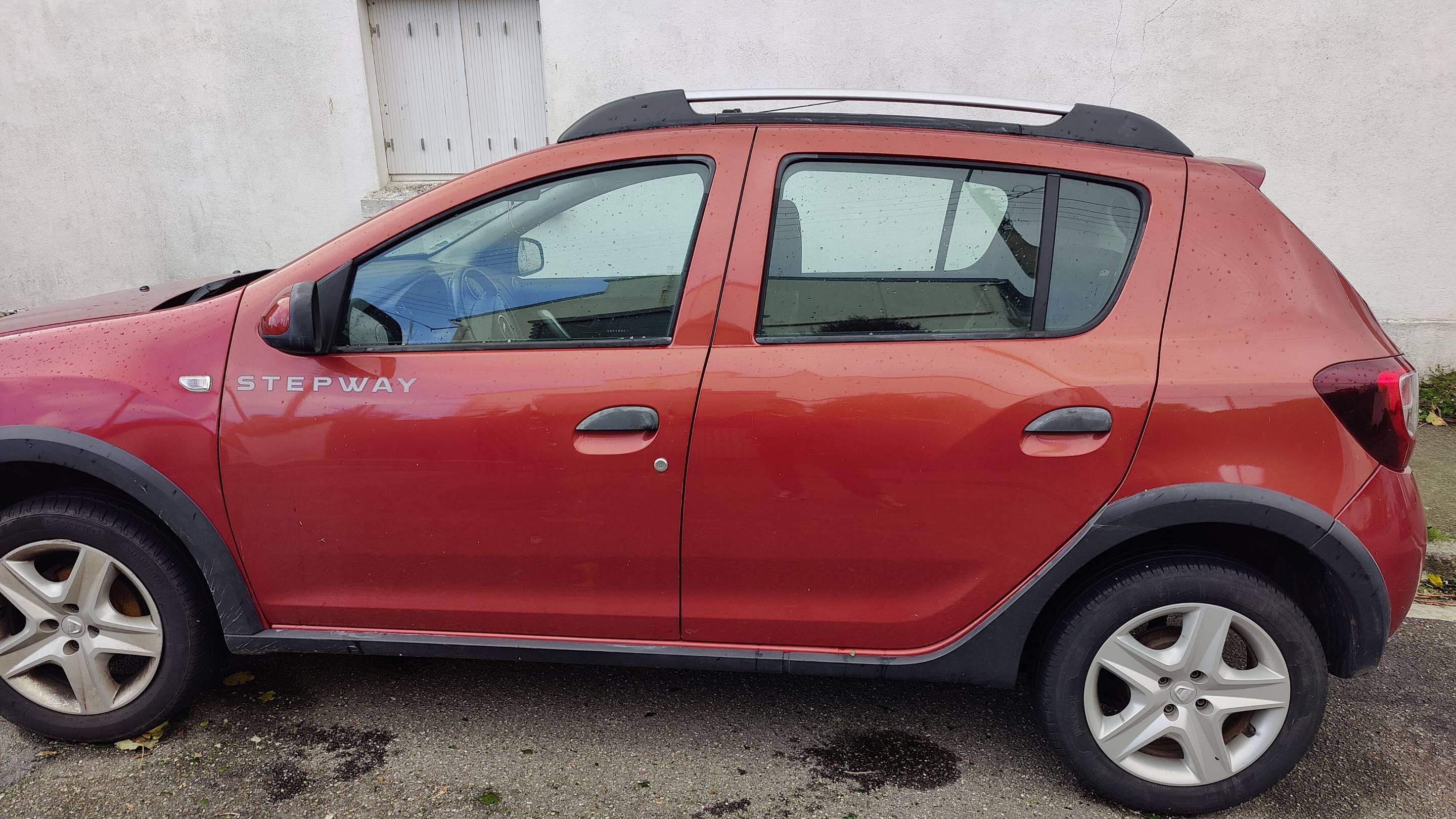 Dacia SANDERO 2014 in Brest