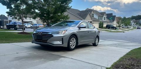 Hyundai Elantra 2020