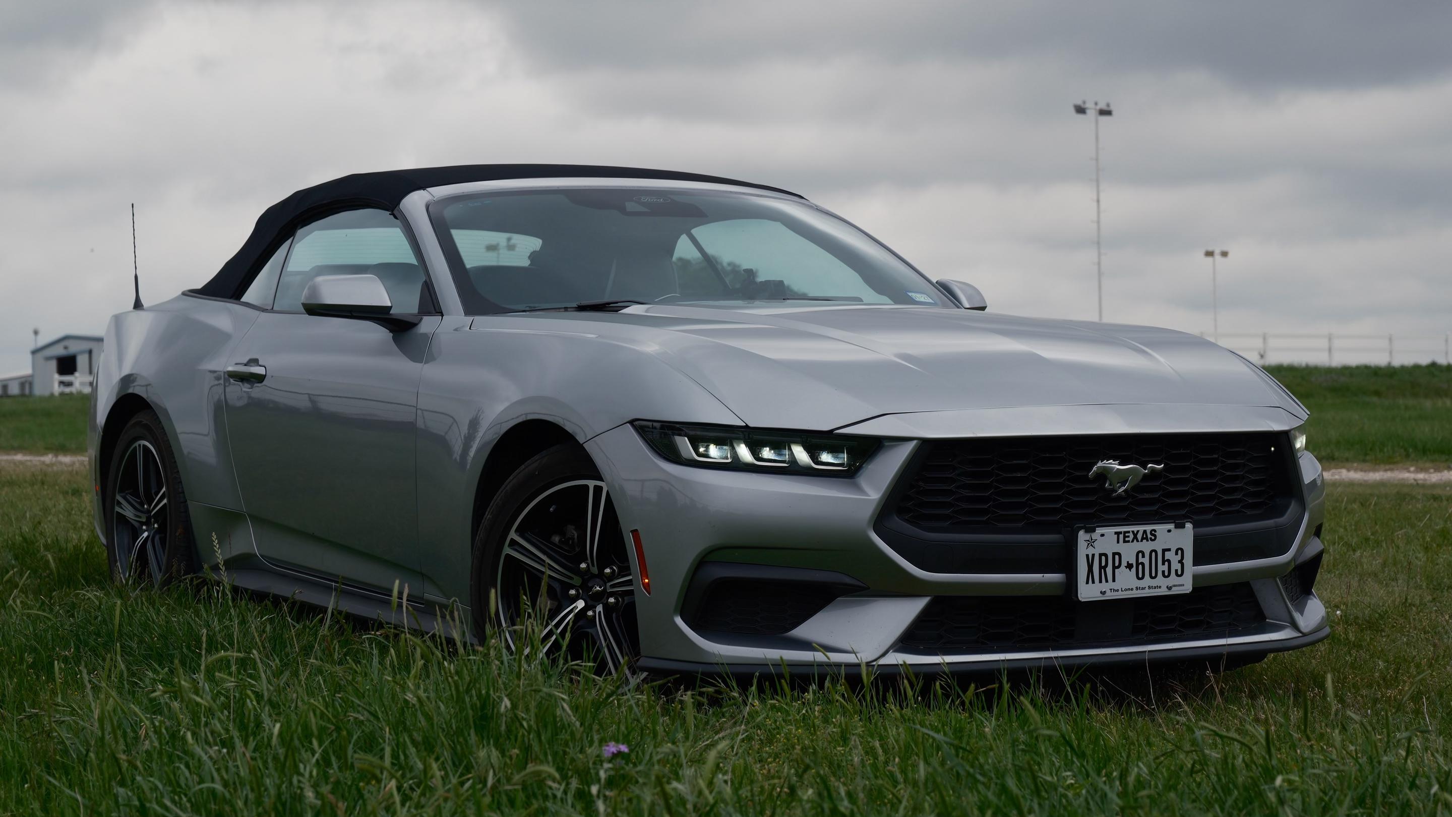 Ford Mustang 2024 in Crowley, TX