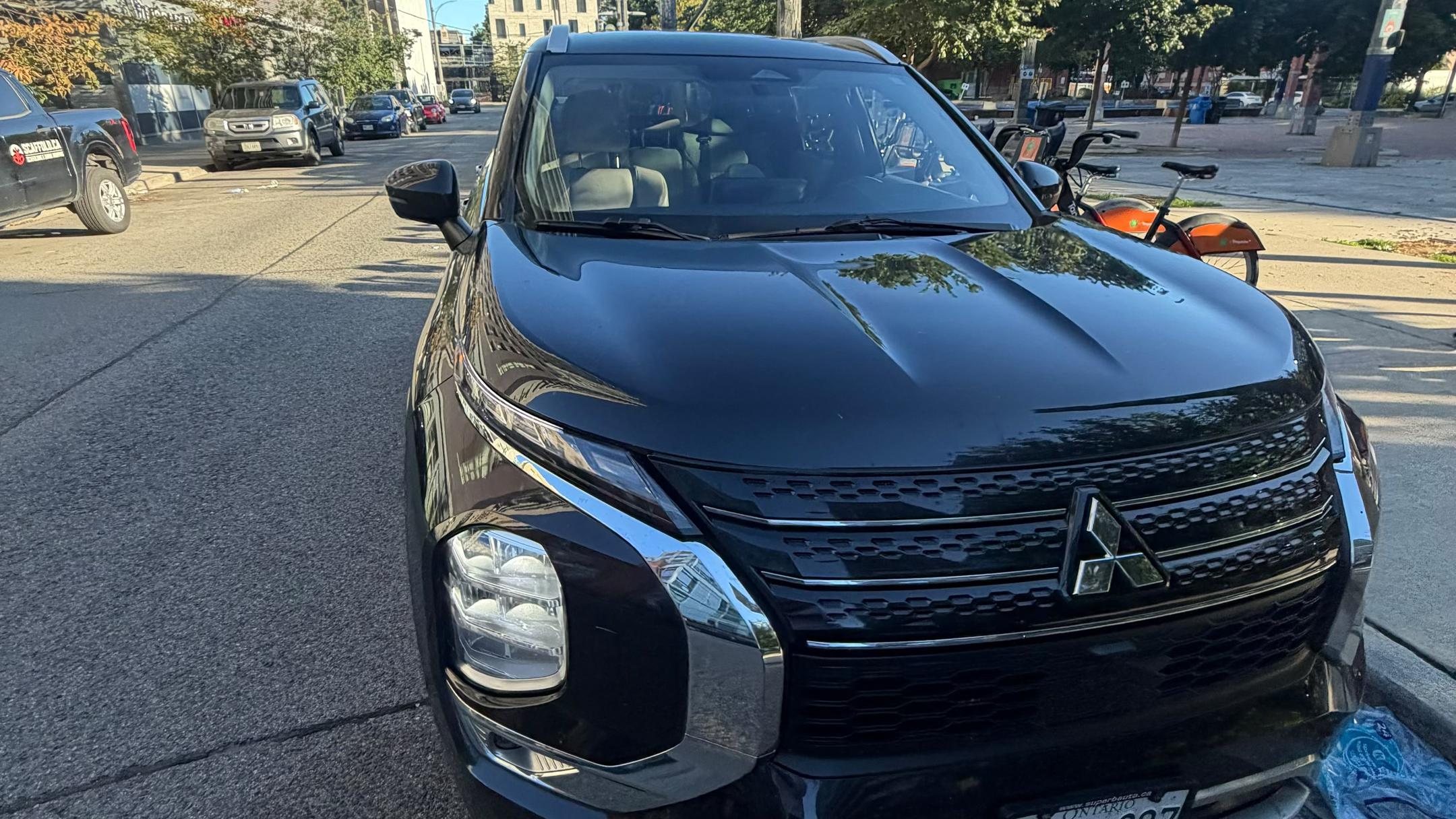 Mitsubishi Outlander PHEV 2023 in Toronto, ON