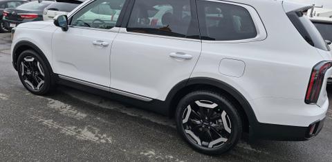 Kia Telluride 2025