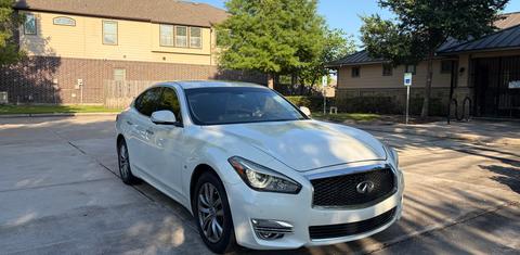 INFINITI Q70 2016
