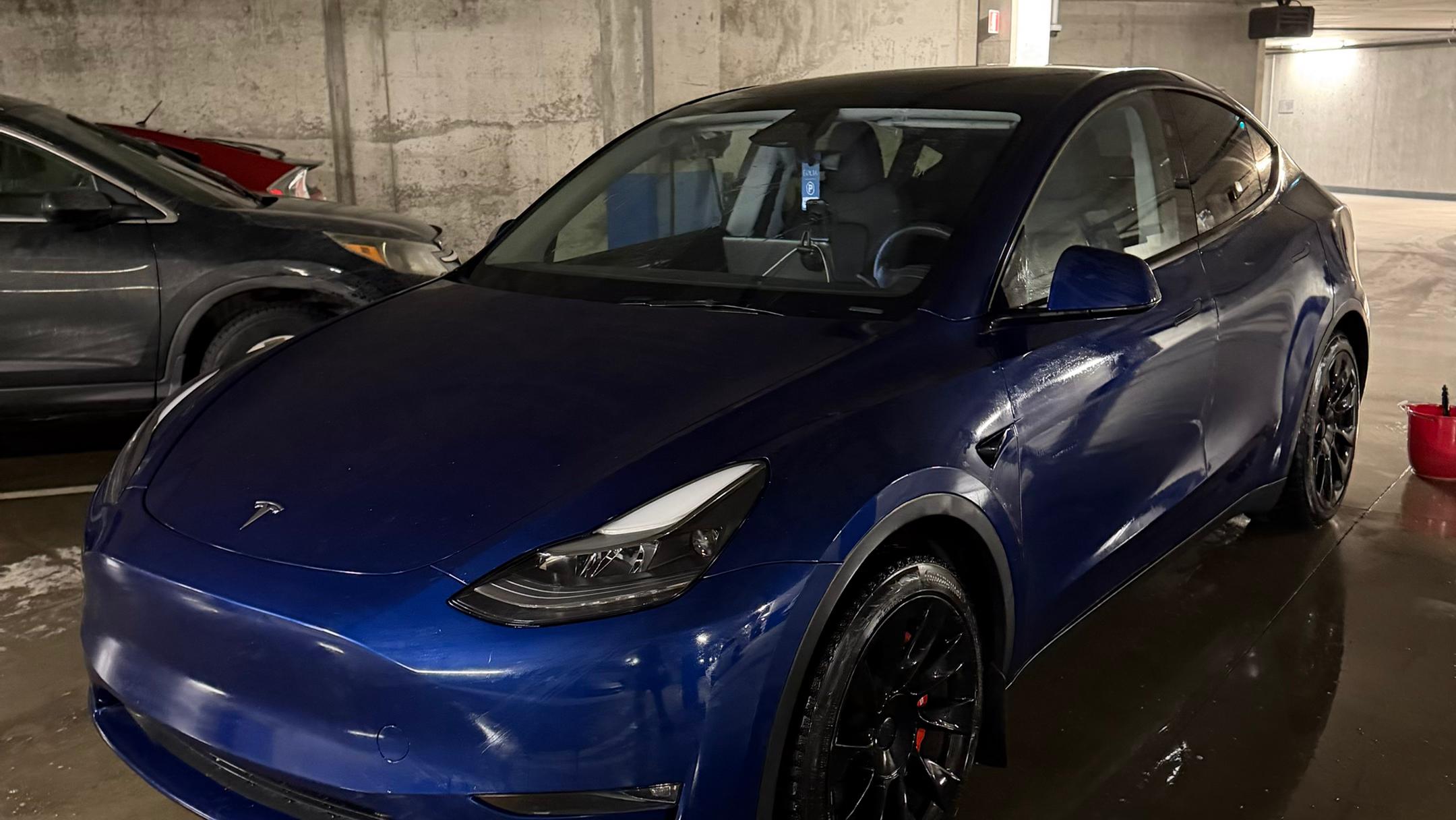 Tesla Model Y 2024 à Brossard, QC