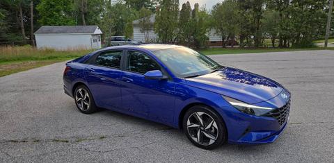 Hyundai Elantra 2023