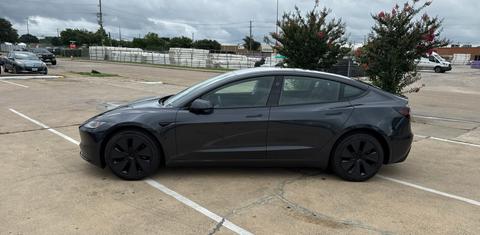 Tesla Model 3 2025