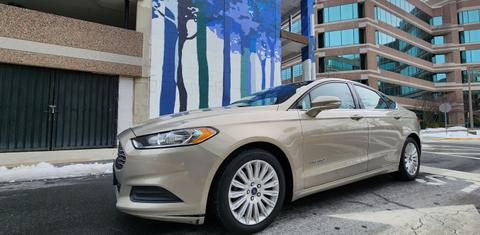 Ford Fusion Hybrid 2015