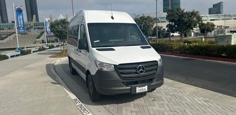 Mercedes-Benz Sprinter 2024
