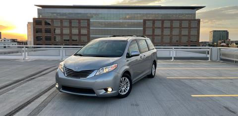 Toyota Sienna 2013