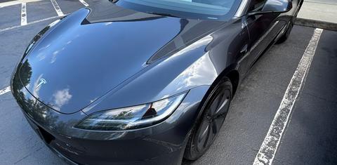 Tesla Model 3 2025
