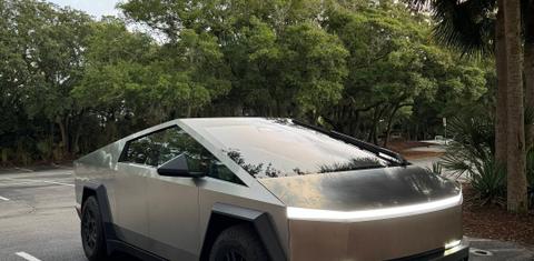 Tesla Cybertruck 2024