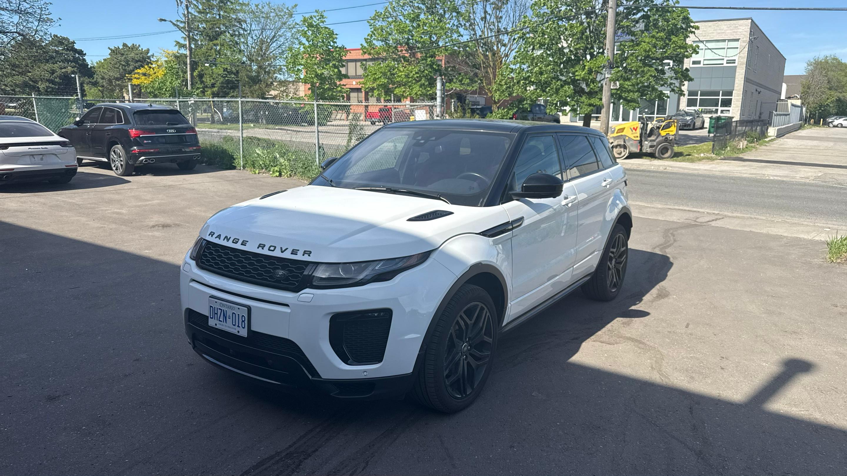Land Rover Range Rover Evoque 2017 in Toronto, ON